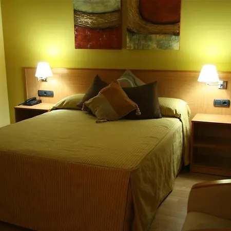 Leyton Otel Foz