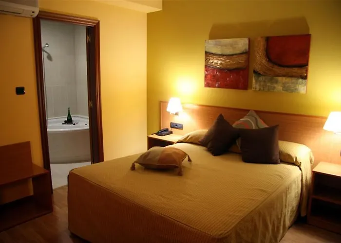 Отель Leyton 2*