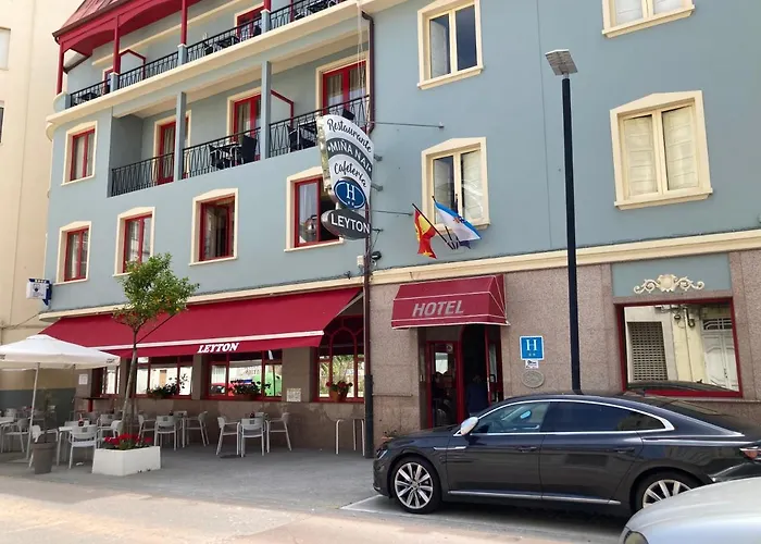 Отель Leyton